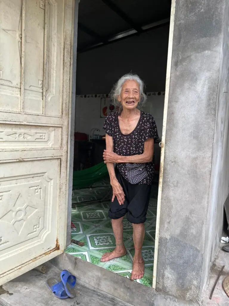 281560992 149335874279950 2627463049922238696 n 1 Sharing Love. Hand in Hand TMT Foundation