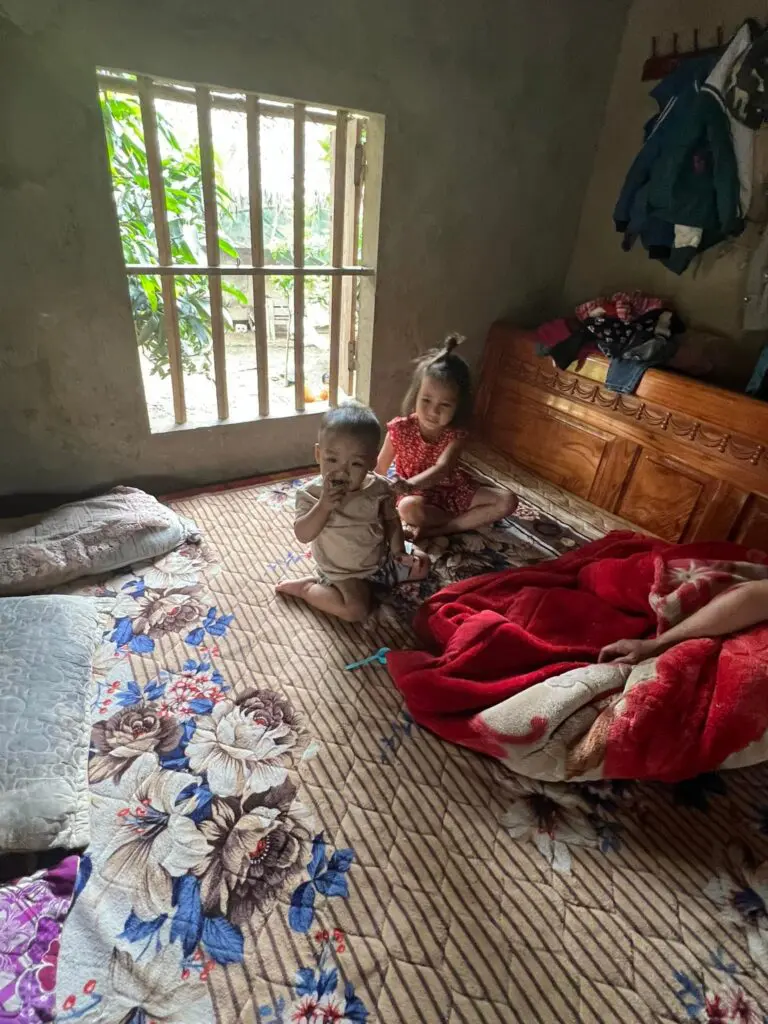 282182520 148576711022533 5630198316134552846 n 1 Sharing Love. Hand in Hand TMT Foundation