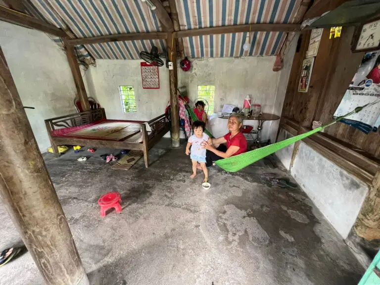 283178191 149997507547120 7716256980779460224 n 1 Sharing Love. Hand in Hand TMT Foundation