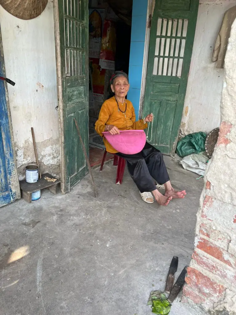 283563531 149997397547131 6140232212211466337 n 1 Sharing Love. Hand in Hand TMT Foundation