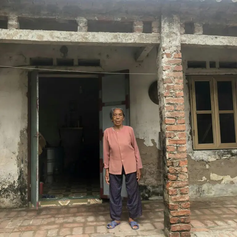 283901382 149420564271481 2718272684613747112 n Sharing Love. Hand in Hand TMT Foundation