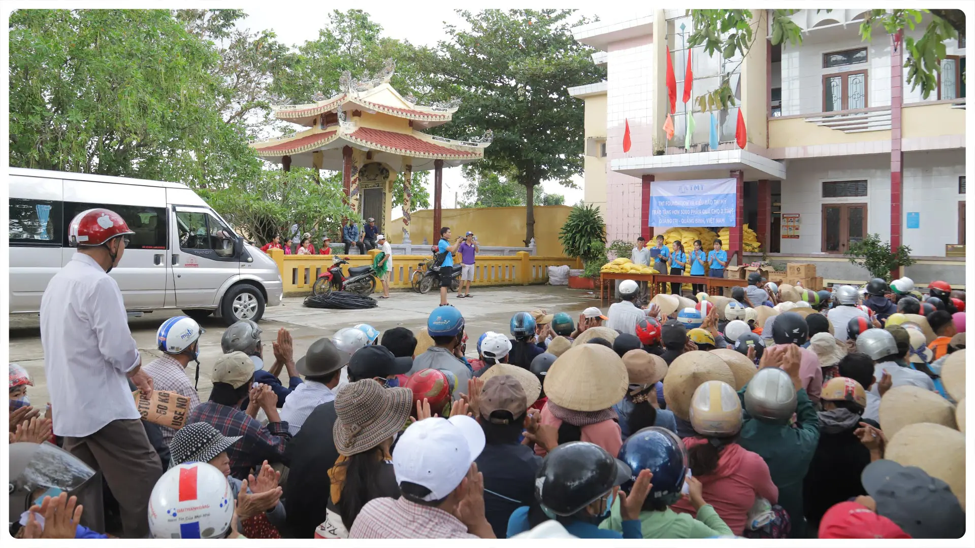 Quang Tri - Quang Binh Province | Part 1 6 aa9ae 220675 1ba210877d744d439c0de55594da16f6mv2 Quang Tri - Quang Binh Province | Part 1 TMT Foundation