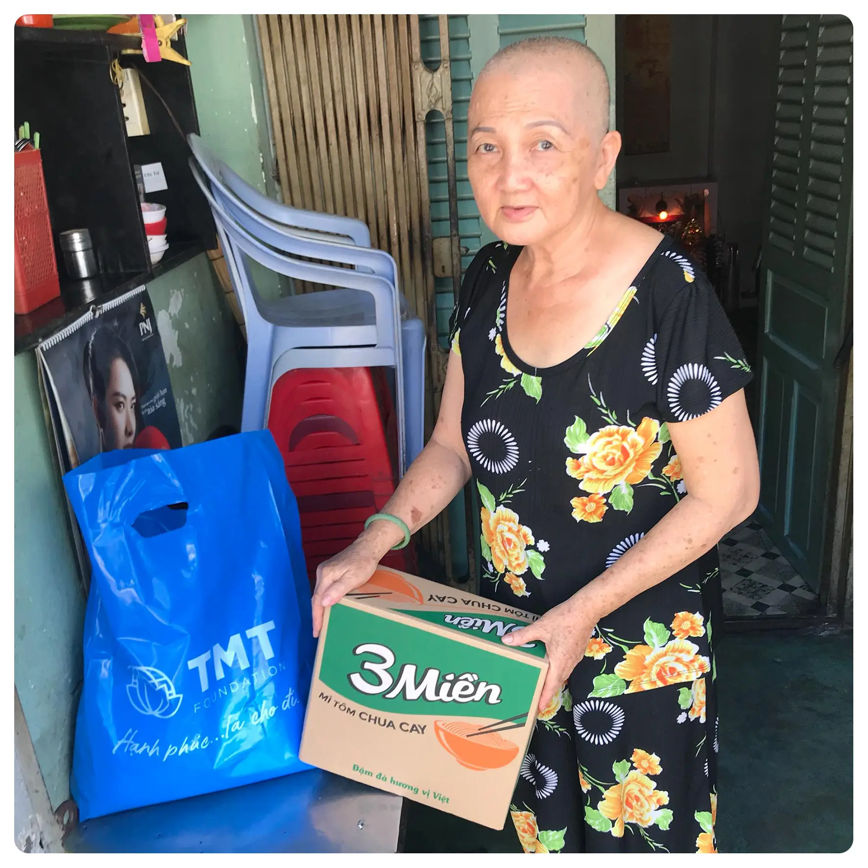 Hat gao yeu thuong - Sai gon 17 b2f8a 220675 ffd8989470834d48bba6039451c8a968mv2 Hat gao yeu thuong - Sai gon TMT Foundation