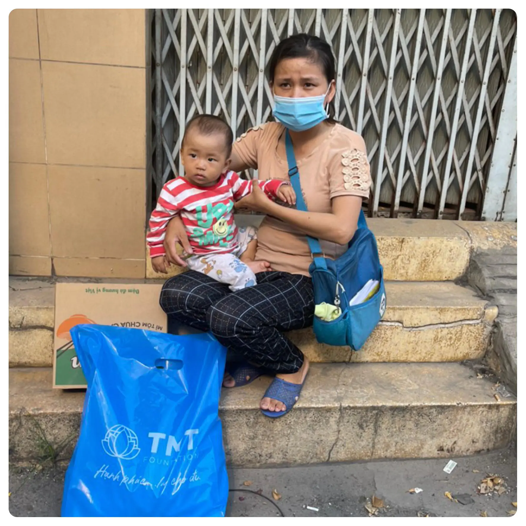 Hat gao yeu thuong - Sai gon 12 c81c9 220675 b0498a863afe4f63aa4c39079ba674abmv2 Hat gao yeu thuong - Sai gon TMT Foundation