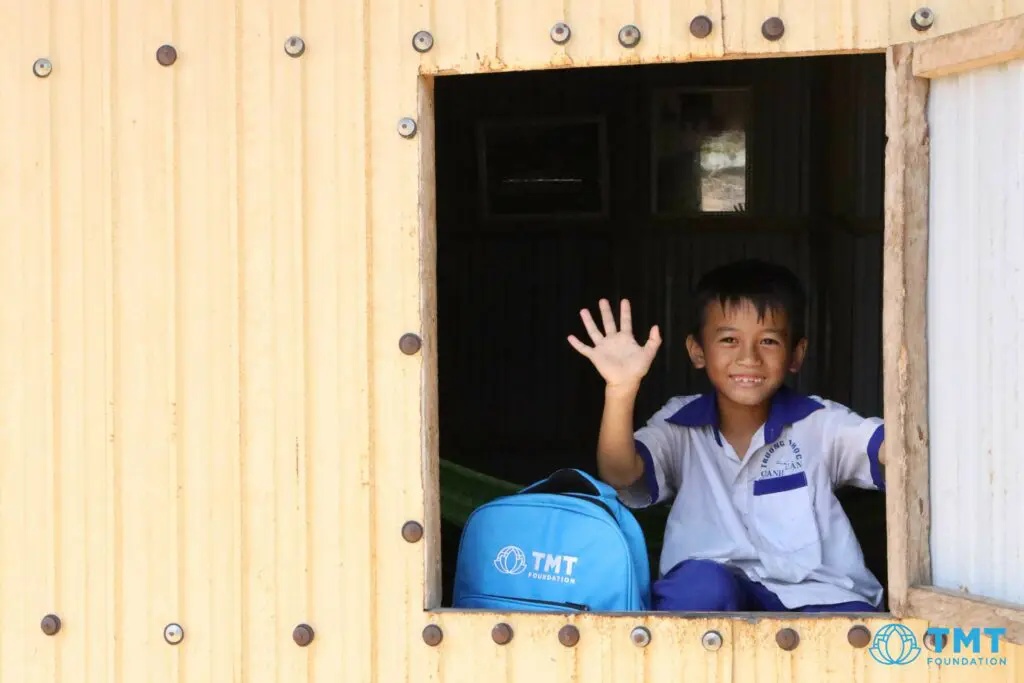 0X8A2211 Canh Thuan Commune, Van Canh District, Binh Dinh Province TMT Foundation