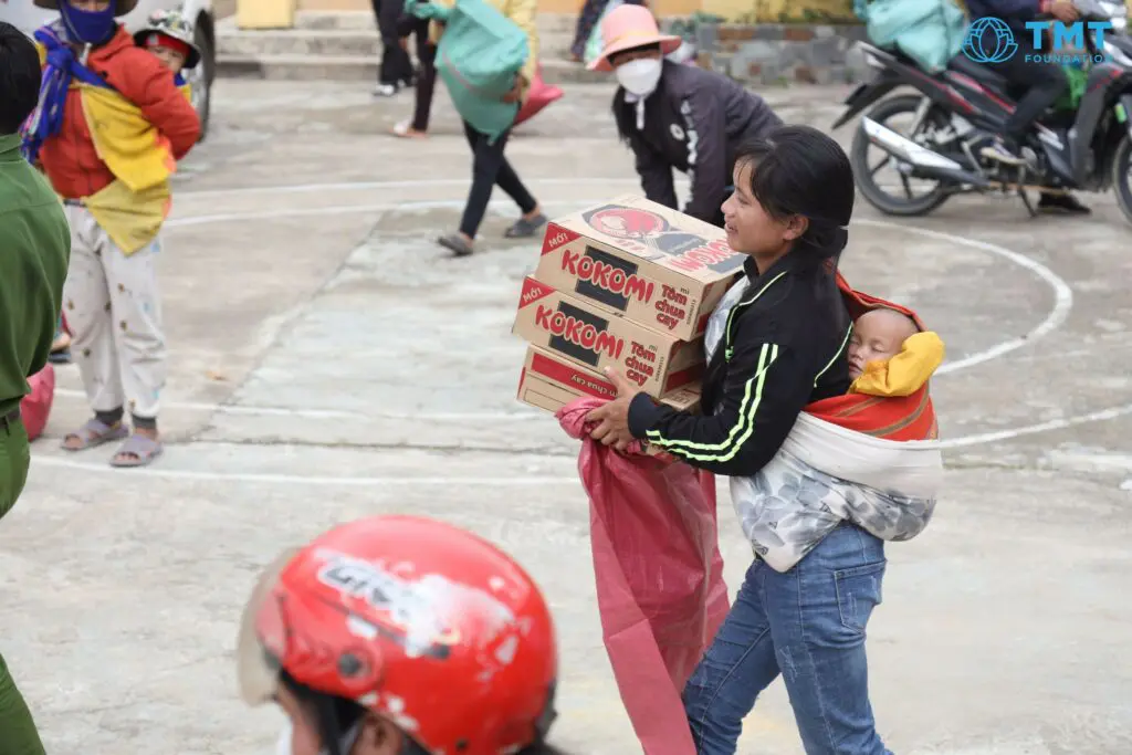 Mang Buk Commune, Kon Plong District, Kon Tum Province 7 0X8A6075 Mang Buk Commune, Kon Plong District, Kon Tum Province TMT Foundation