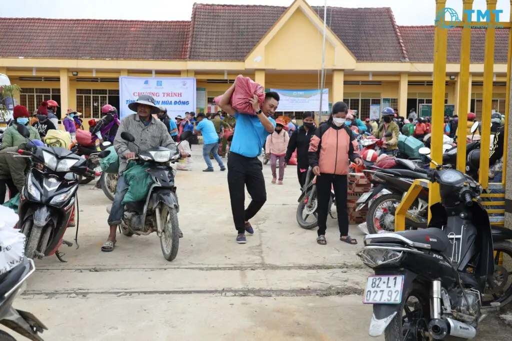 Mang Buk Commune, Kon Plong District, Kon Tum Province 3 0X8A6103 Mang Buk Commune, Kon Plong District, Kon Tum Province TMT Foundation