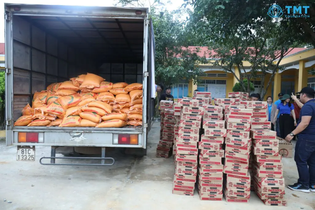 Dak Ring Commune, Kon Plong District, Kon Tum Province 4 0X8A6347 Dak Ring Commune, Kon Plong District, Kon Tum Province TMT Foundation