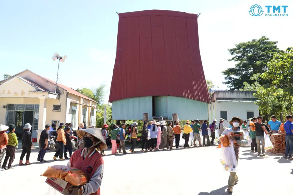 0X8A7240 Dak To Ver Commune, Chu Pah District, Gia Lai Province TMT Foundation