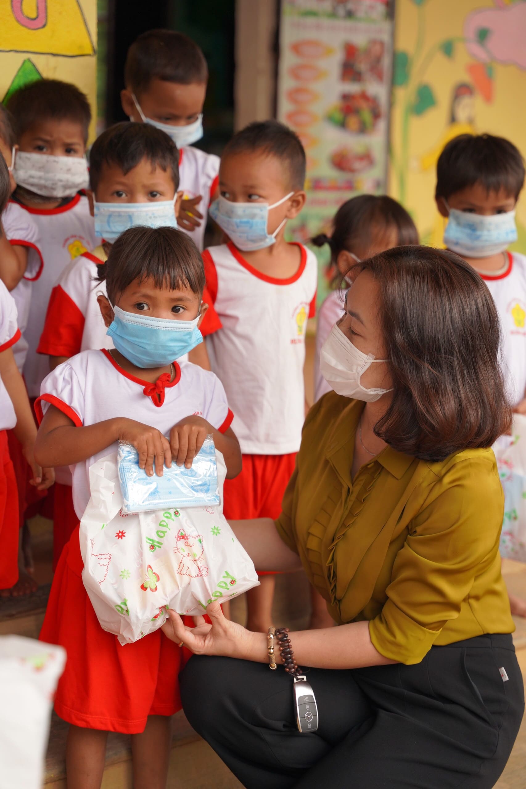 The Children in Quang Tri: Cheng Village 6 52e8b a44338 1047a5dc42b84815b811adb1ea5f83b4mv2 The Children in Quang Tri: Cheng Village TMT Foundation
