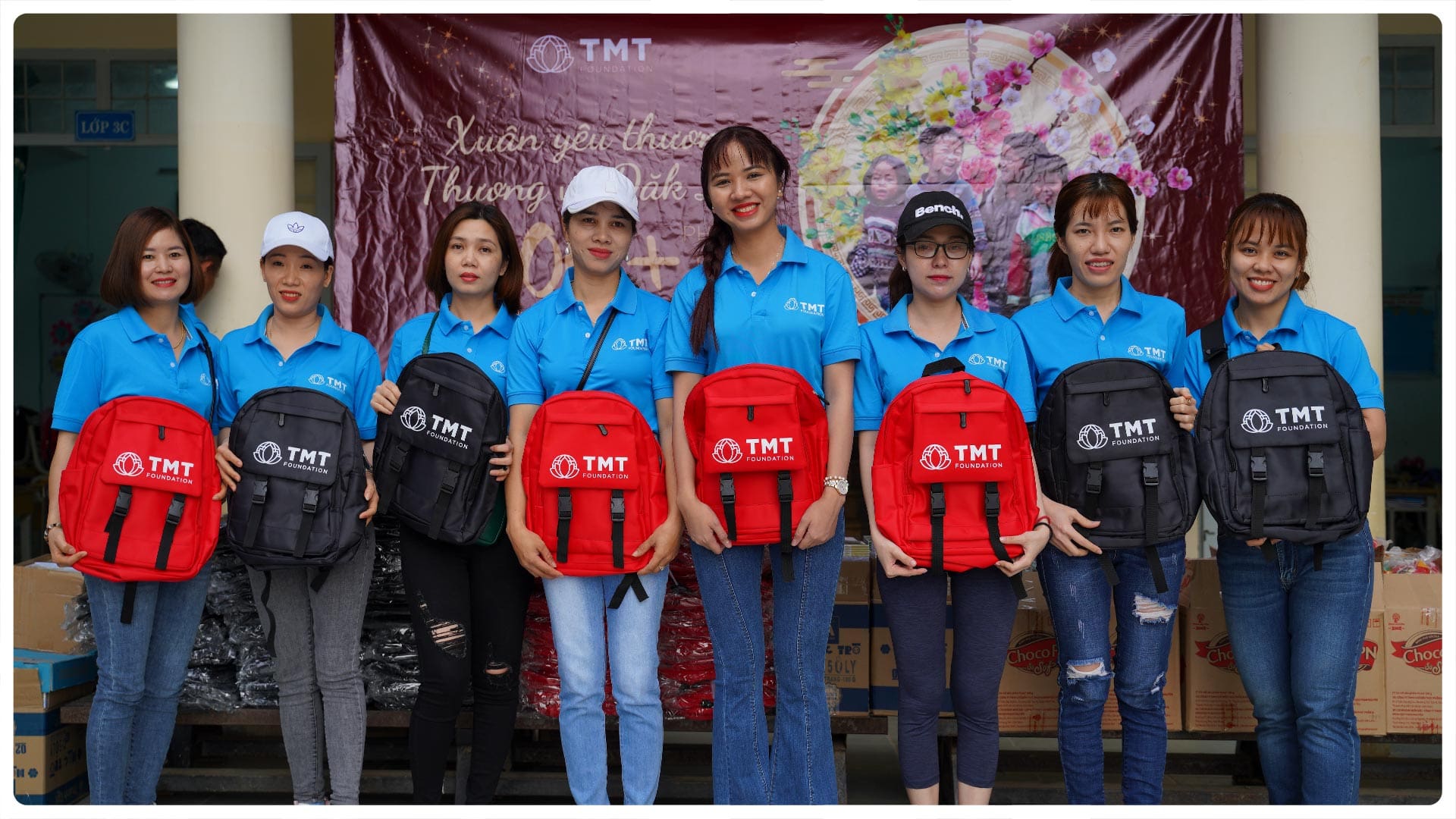 Xuan yeu thuong - Thuong ve Daklak - Daklak Province 13 aba03 220675 f11a362aeda04738940c0af8b264e545mv2 Xuan yeu thuong - Thuong ve Daklak - Daklak Province TMT Foundation