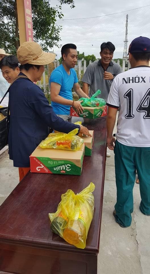 e3ce7 a44338 6b5067db89e941feb92efbdbf47d1a20mv2 1 Sponsoring Less Fortunate Students in Phu Thuong TMT Foundation