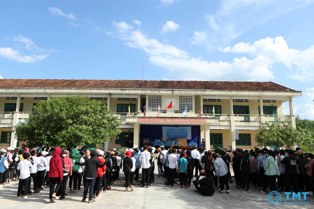 0X8A1733 Canh Hoa Commune, Van Canh District, Binh Dinh Province: Empowering Education and Community Growth TMT Foundation