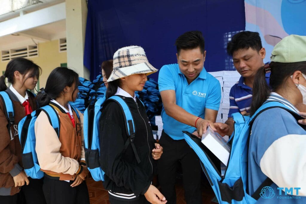 0X8A1749 Canh Hoa Commune, Van Canh District, Binh Dinh Province: Empowering Education and Community Growth TMT Foundation