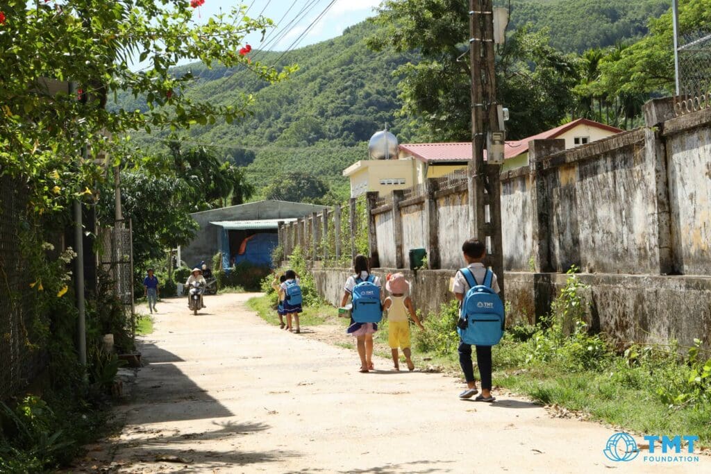 0X8A2174 Canh Thuan Commune, Van Canh District, Binh Dinh Province TMT Foundation