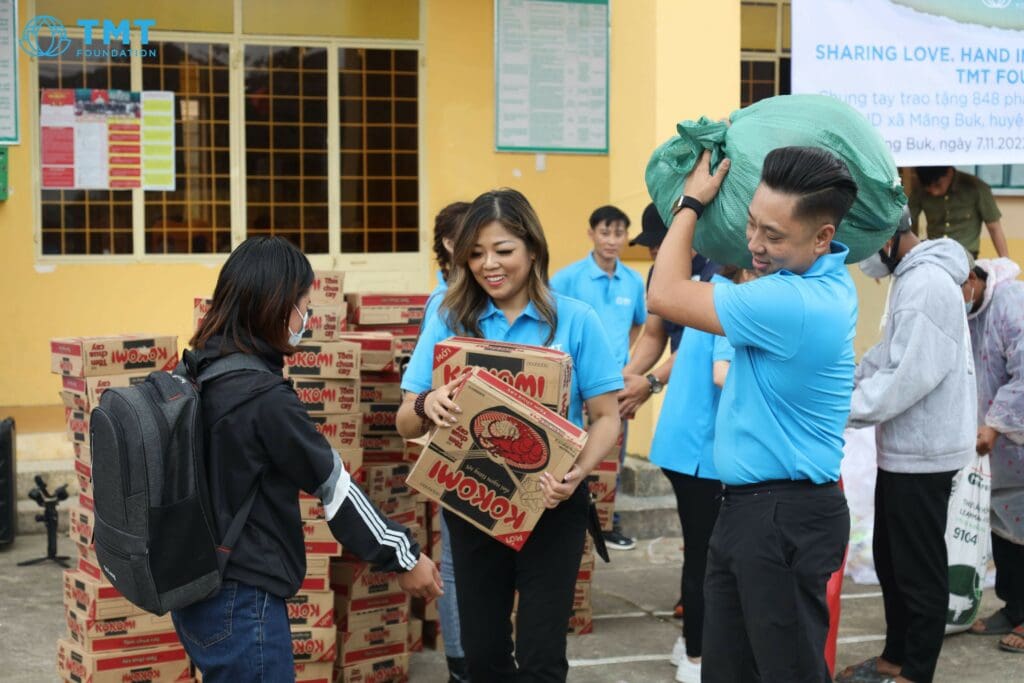 Mang Buk Commune, Kon Plong District, Kon Tum Province 1 0X8A6152 Mang Buk Commune, Kon Plong District, Kon Tum Province TMT Foundation