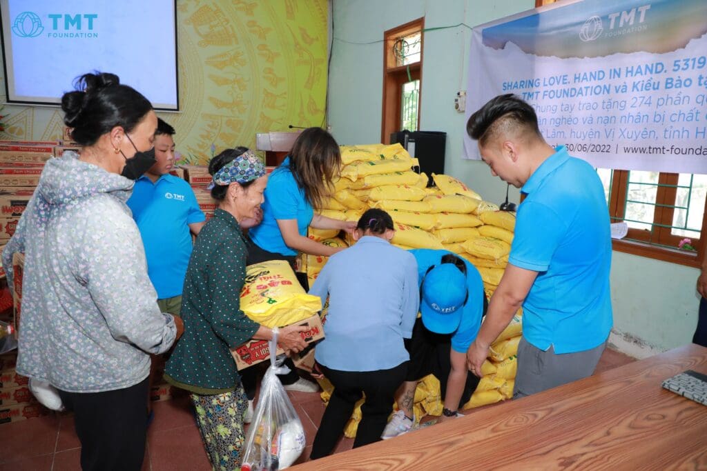 9N4A4109 Viet Lam Commune, Vi Xuyen District, Ha Giang Province TMT Foundation